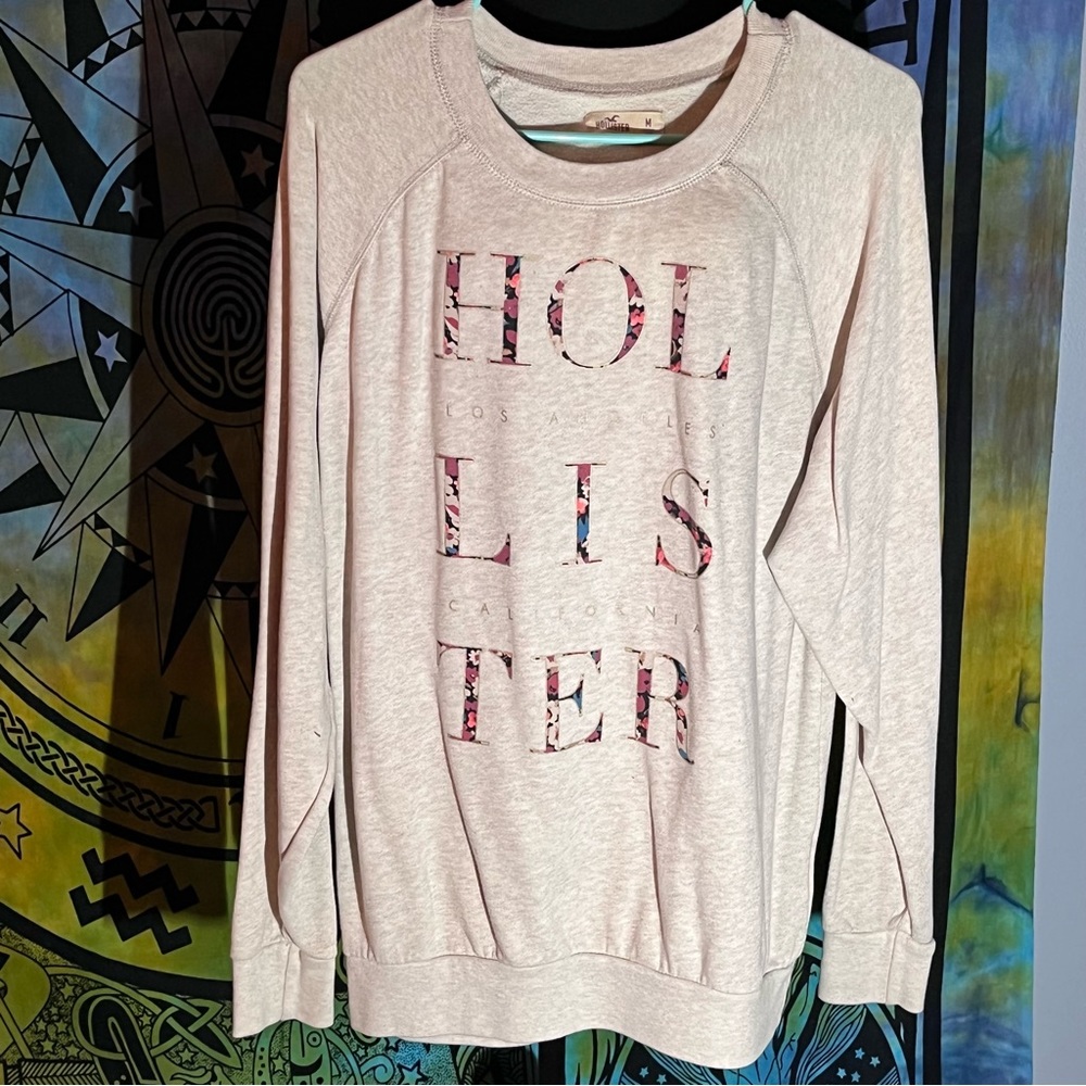 Lightweight Crewneck